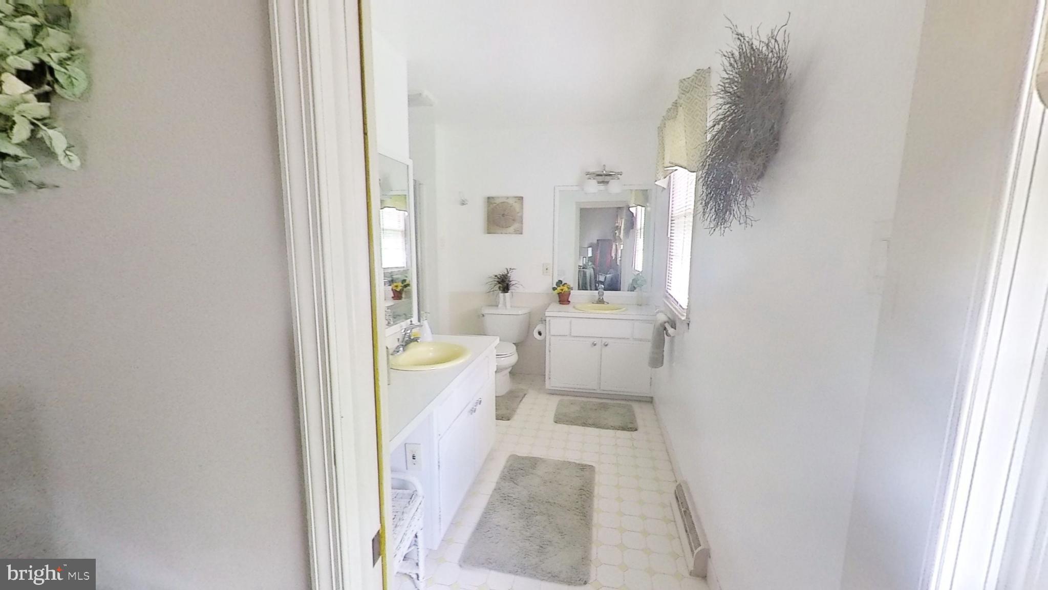 347 Richard Road Yardley, PA 19067 - Photo 18 of 25 Gallery Image 18