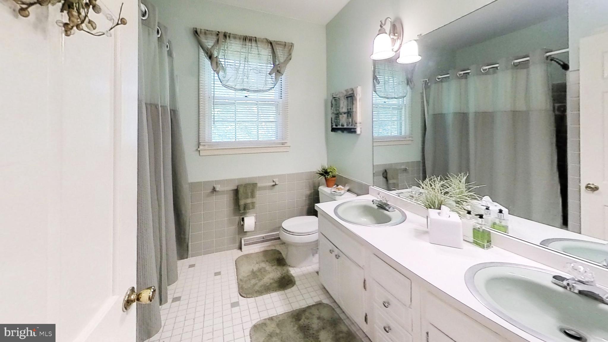 347 Richard Road Yardley, PA 19067 - Photo 21 of 25 Gallery Image 21