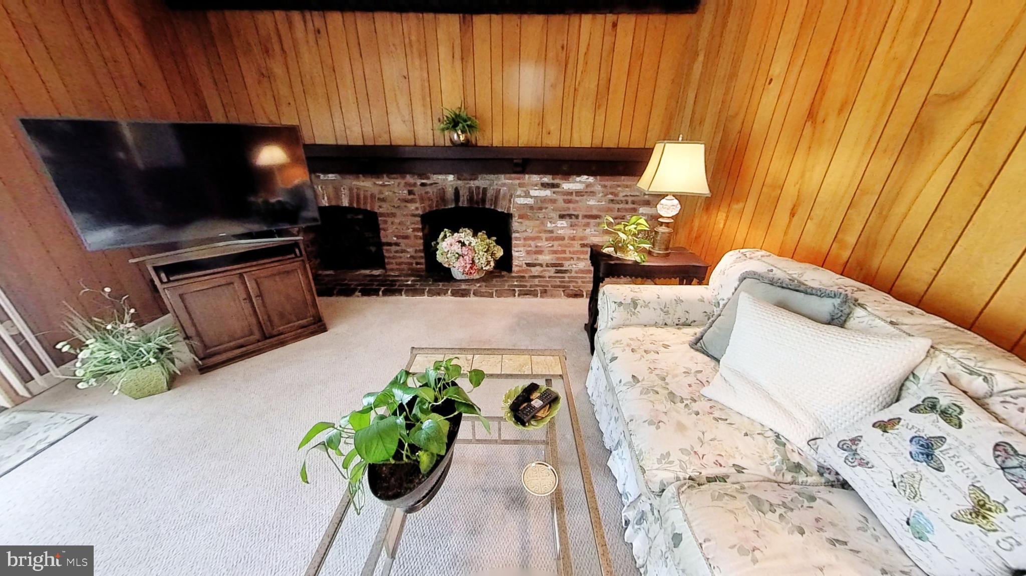 347 Richard Road Yardley, PA 19067 - Photo 8 of 25 Gallery Image 8