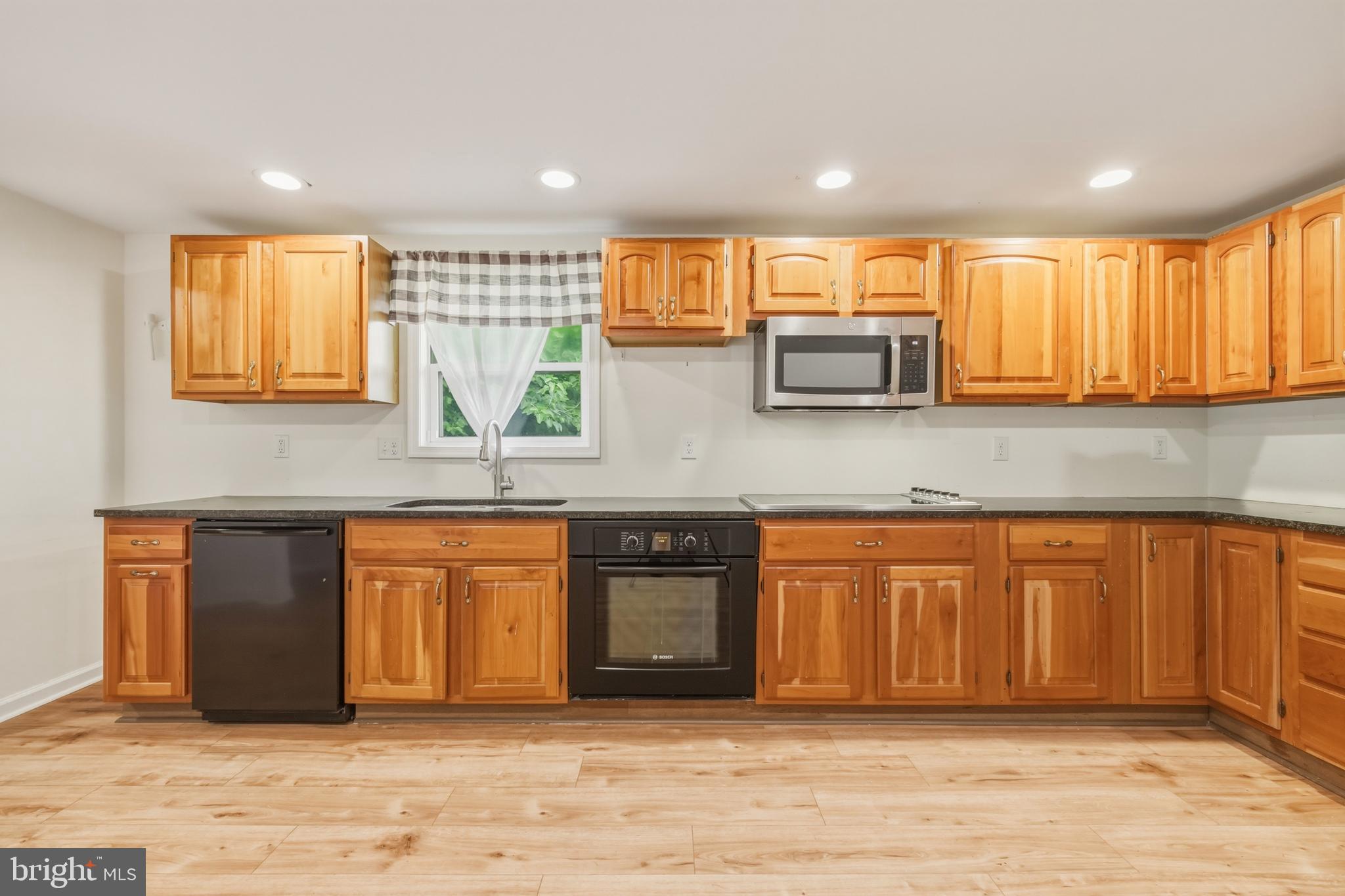 304 Palmyra Road Edinburg, VA 22824 - Photo 18 of 29 Updated kitchen with lots of cabinets