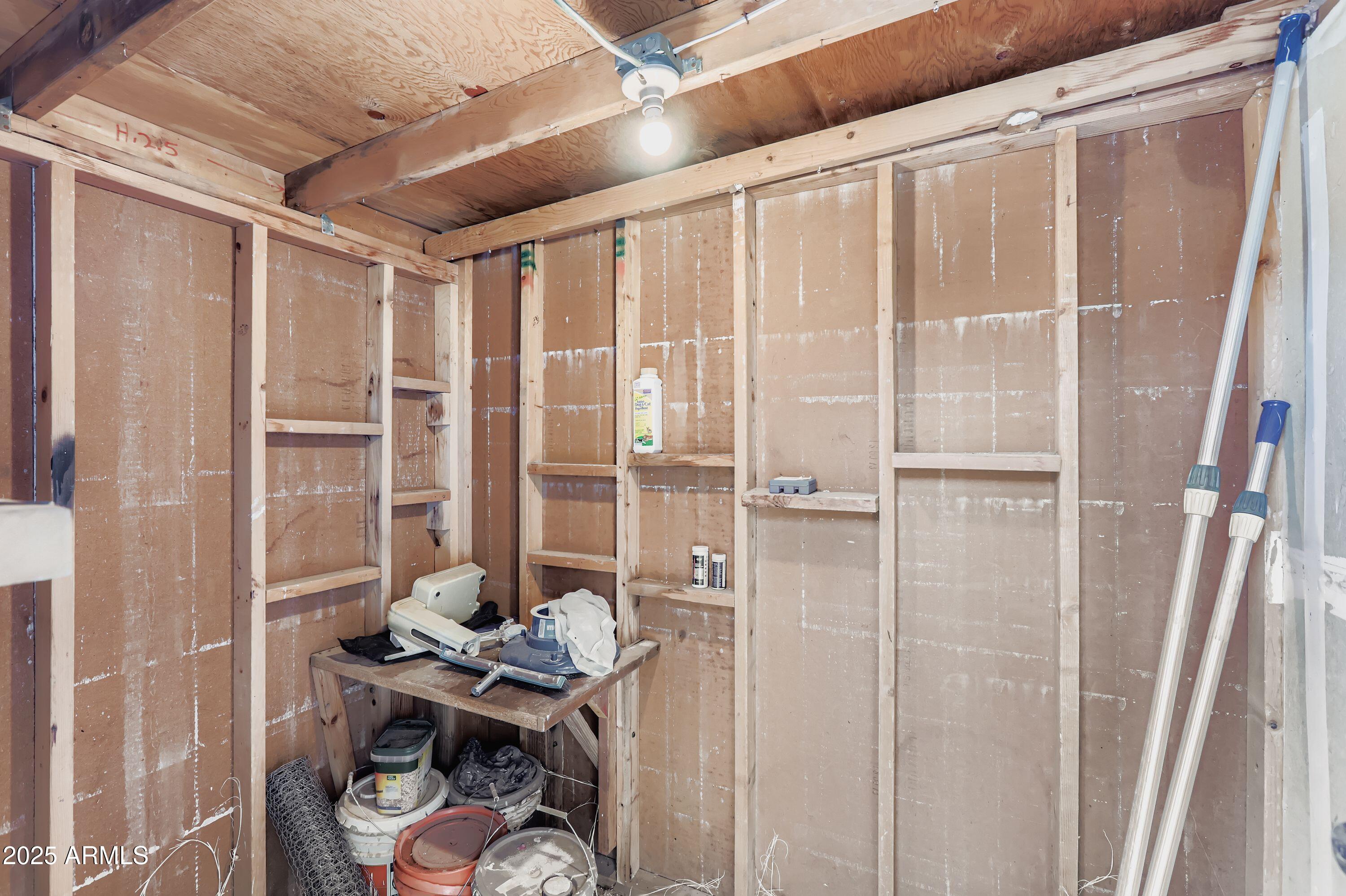 1619 West El Alba Way Chandler, AZ 85224 - Photo 22 of 26 a room with musical instruments