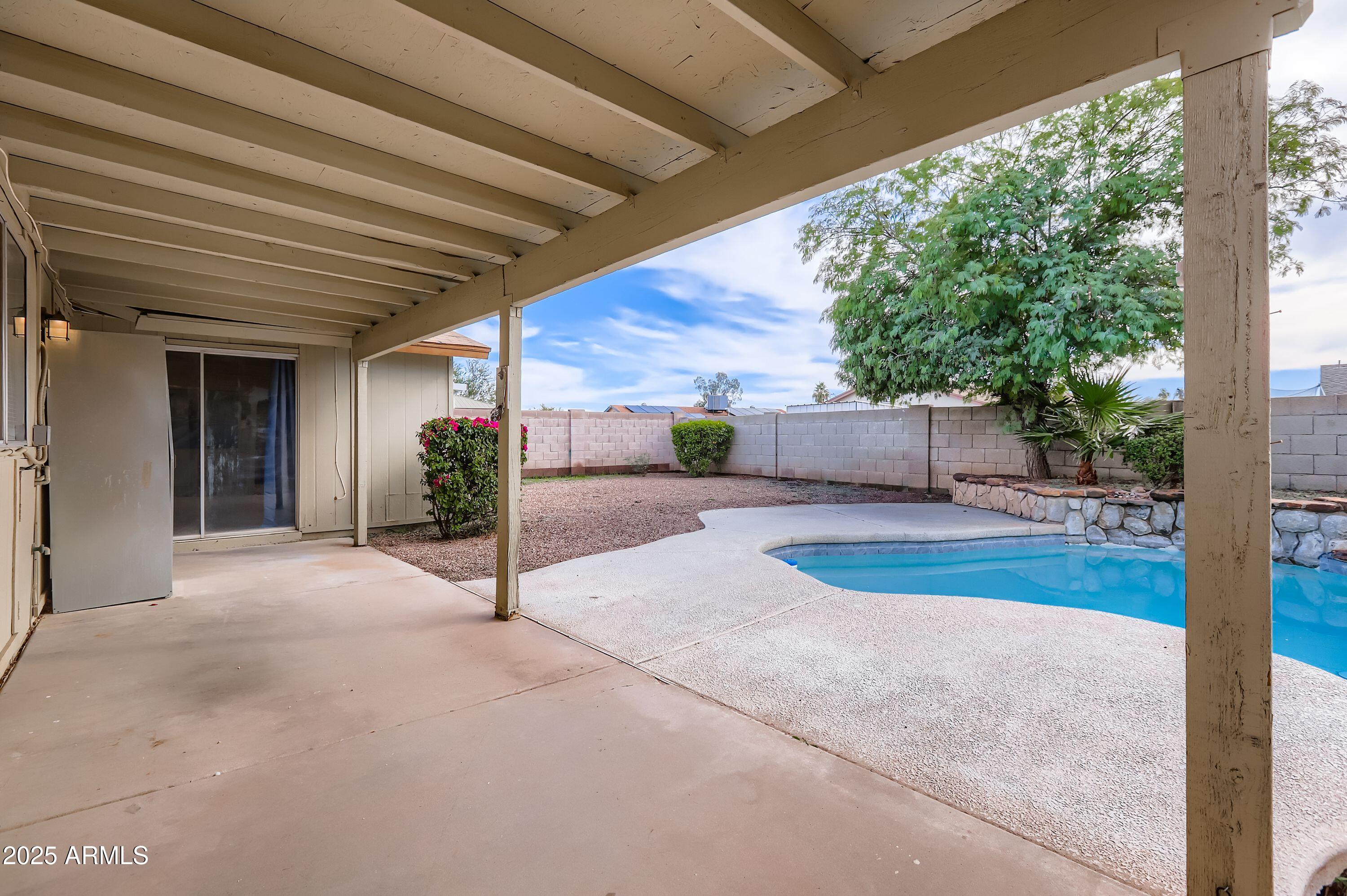 1619 West El Alba Way Chandler, AZ 85224 - Photo 23 of 26 a view of backyard with green space