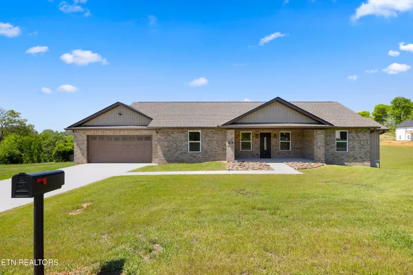 $499,900 | 141 Neal Drive, Rutledge, TN 37861