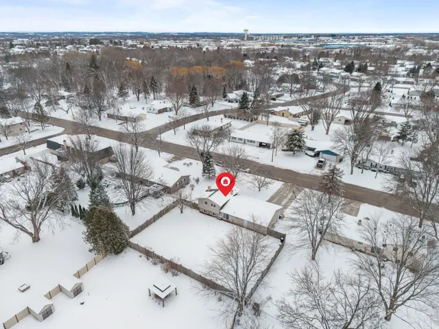 $365,000 | 1258 Circle Drive, Green Bay, WI 54313