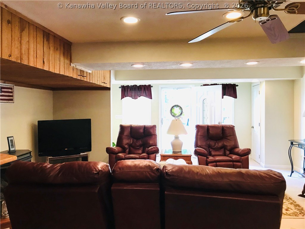 18 Veteran Road Ripley, WV 25271 - Photo 8 of 38 Gallery Image 8
