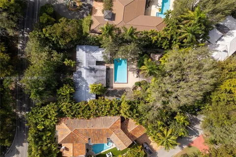 $2,600,000 | 4510 Ingraham Highway, Coral Gables, FL 33133