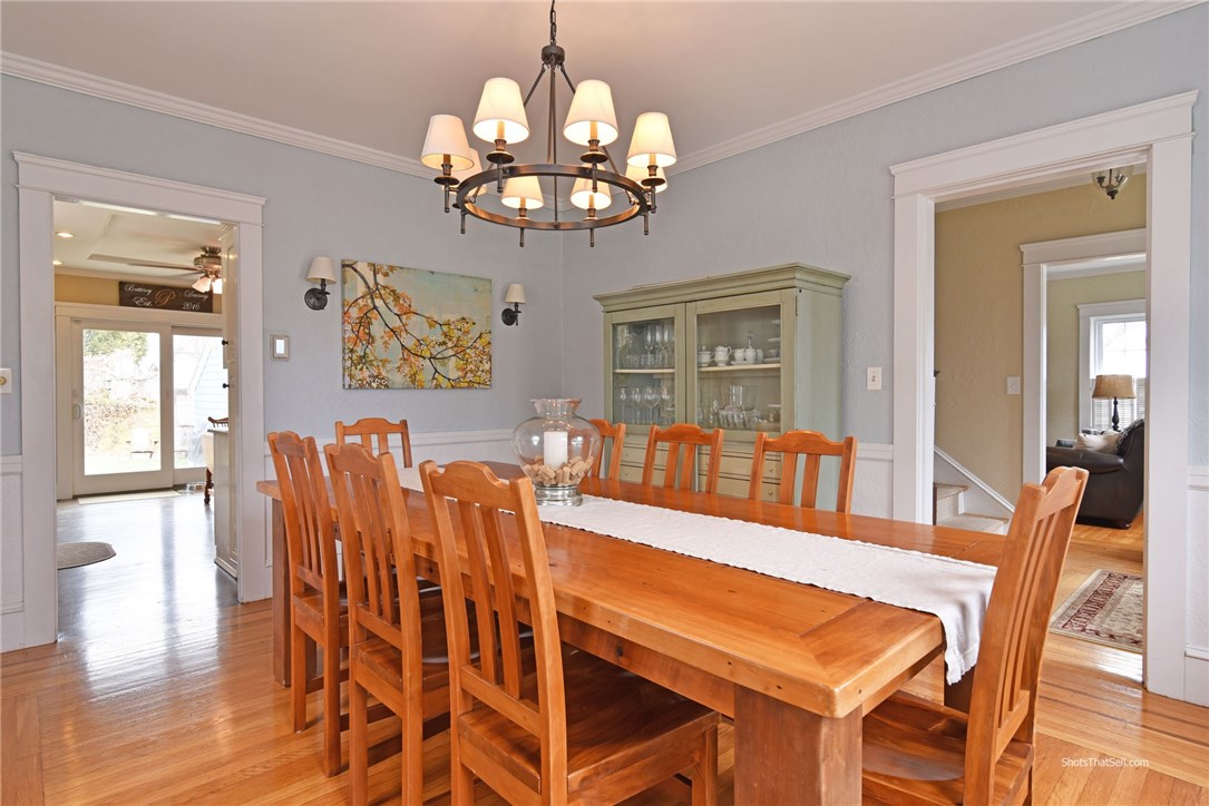 27 Chiswick Road Cranston, RI 02905 - Photo 18 of 29