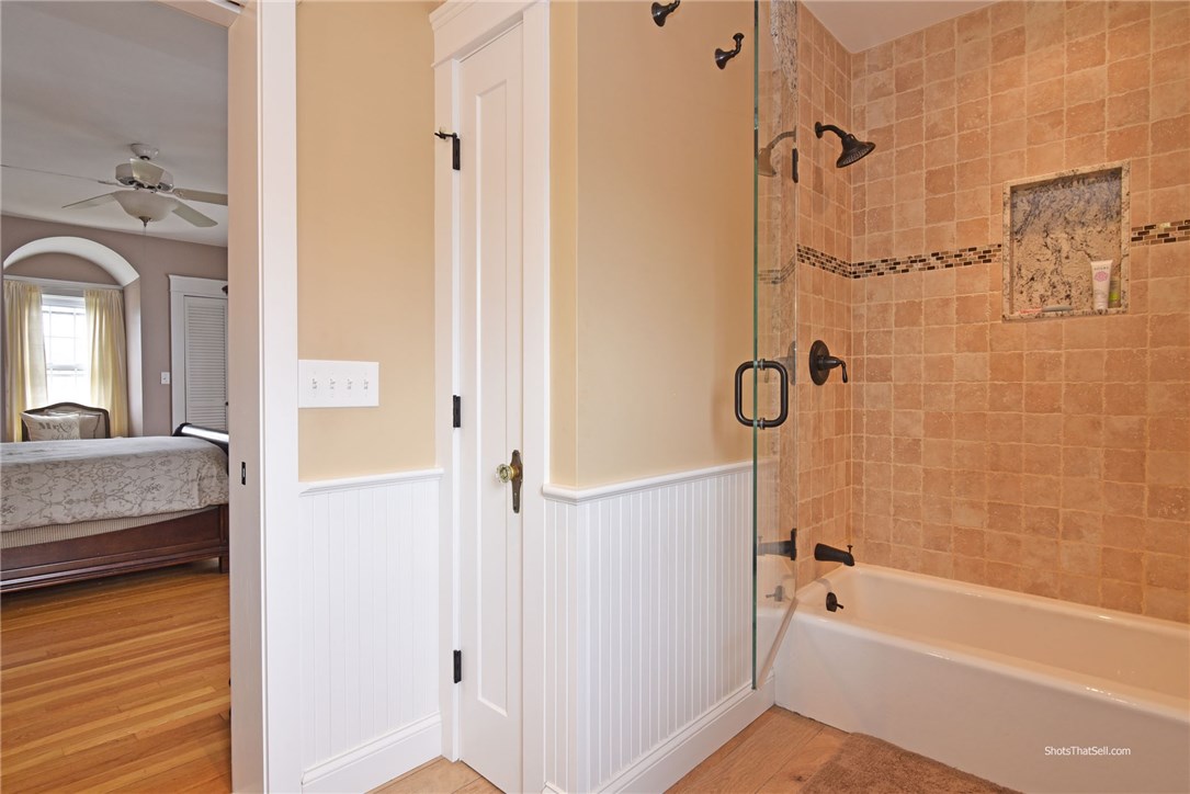 27 Chiswick Road Cranston, RI 02905 - Photo 24 of 29