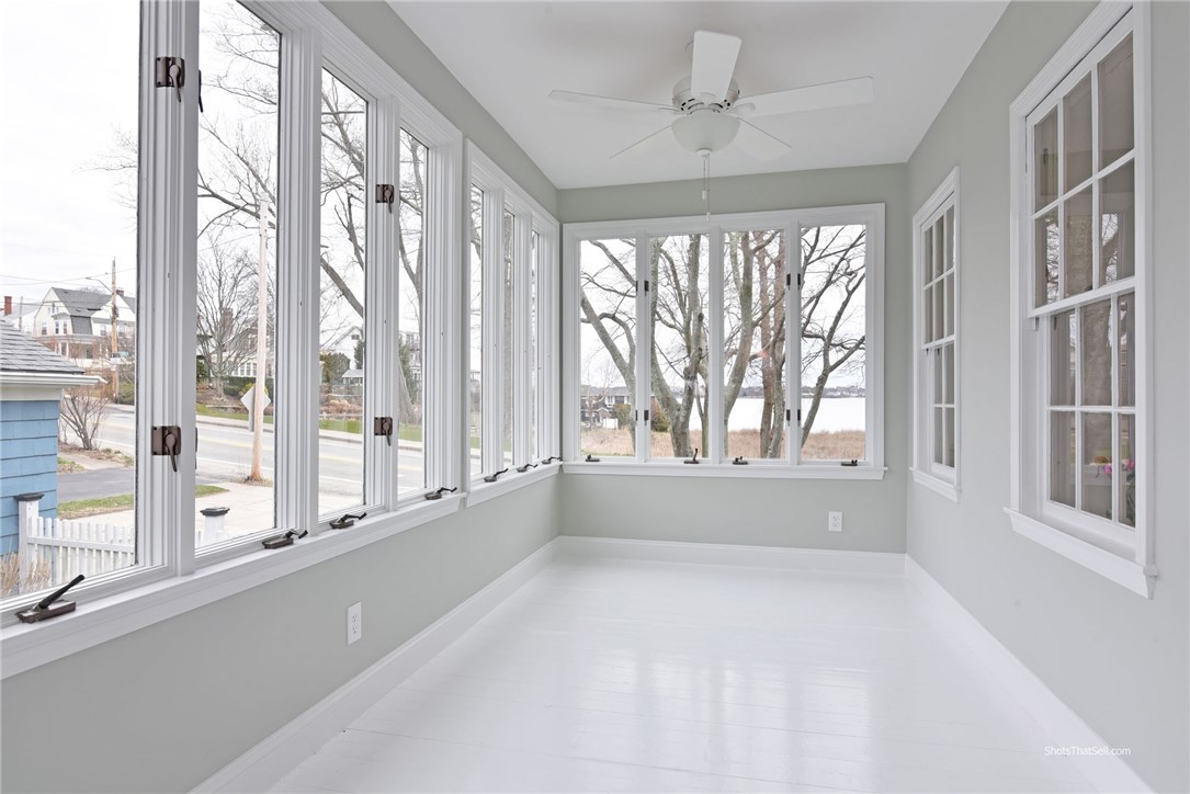 27 Chiswick Road Cranston, RI 02905 - Photo 10 of 29