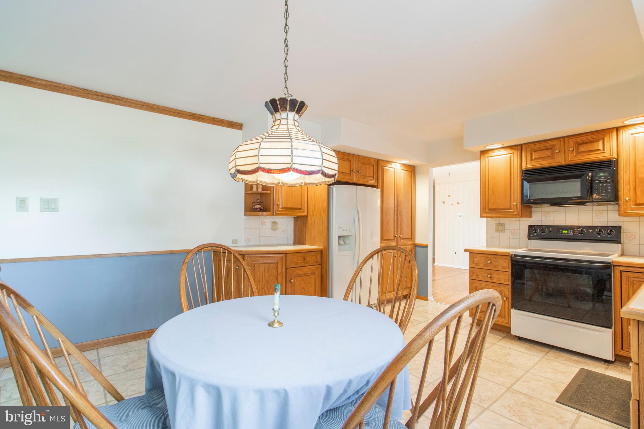 651 Lexington Road Warminster, PA 18974 - Photo 17 of 63 Gallery Image 17
