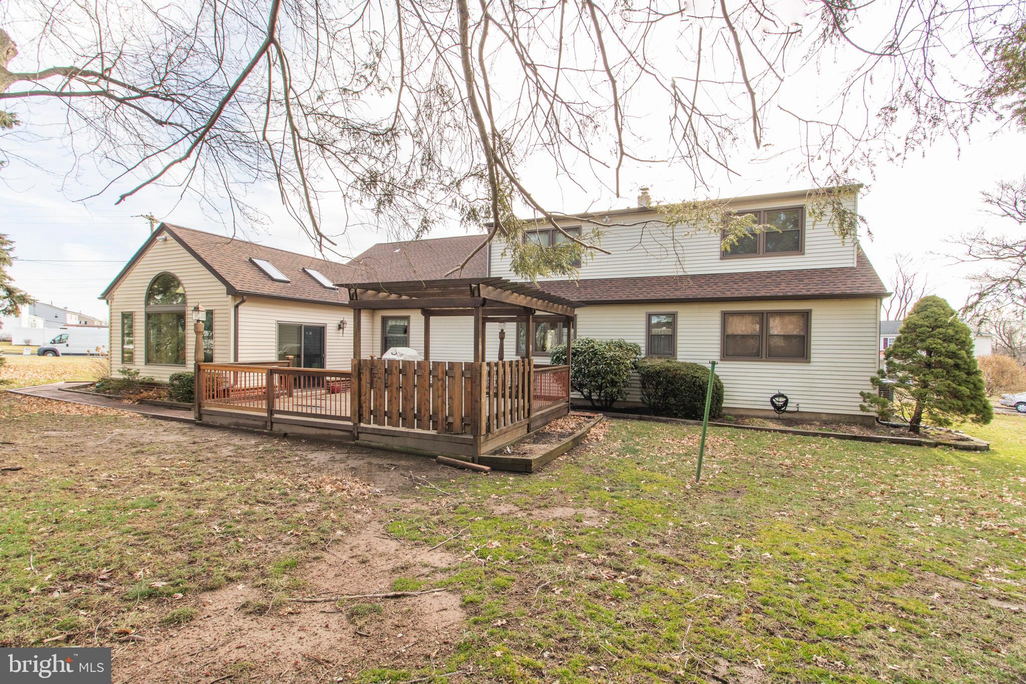 651 Lexington Road Warminster, PA 18974 - Photo 56 of 63 Gallery Image 56