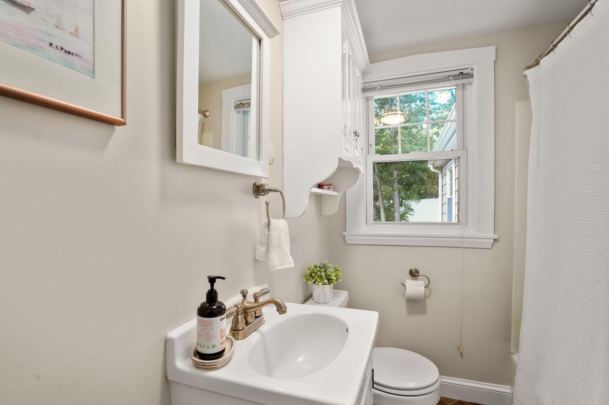 112 Myrtle Street Ashland, MA 01721 - Photo 9 of 19 Gallery Image 9