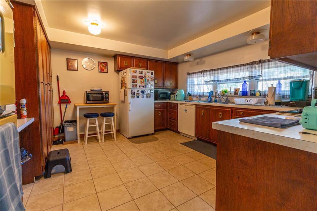 106 Philmar Drive Butler, PA 16002 - Photo 11 of 30