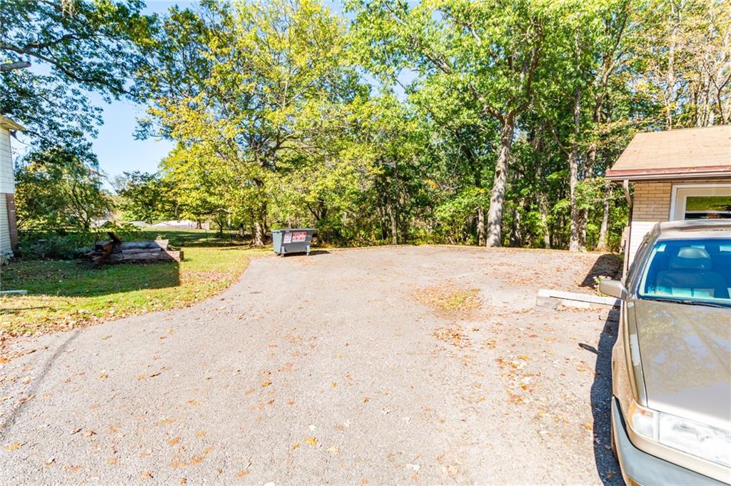 106 Philmar Drive Butler, PA 16002 - Photo 26 of 30