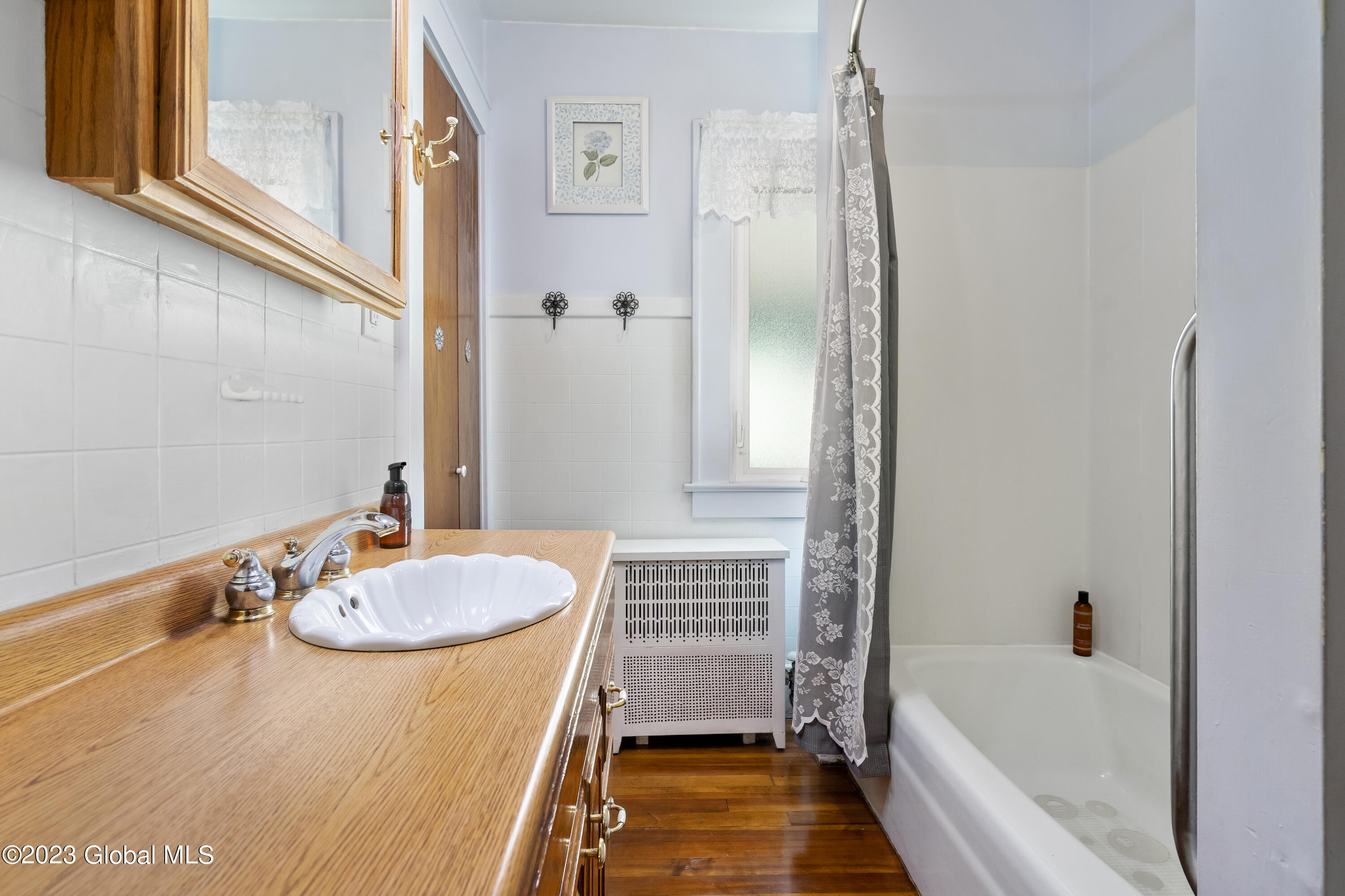 906 Vischer Avenue Rotterdam, NY 12306 - Photo 18 of 34 Interiors-9