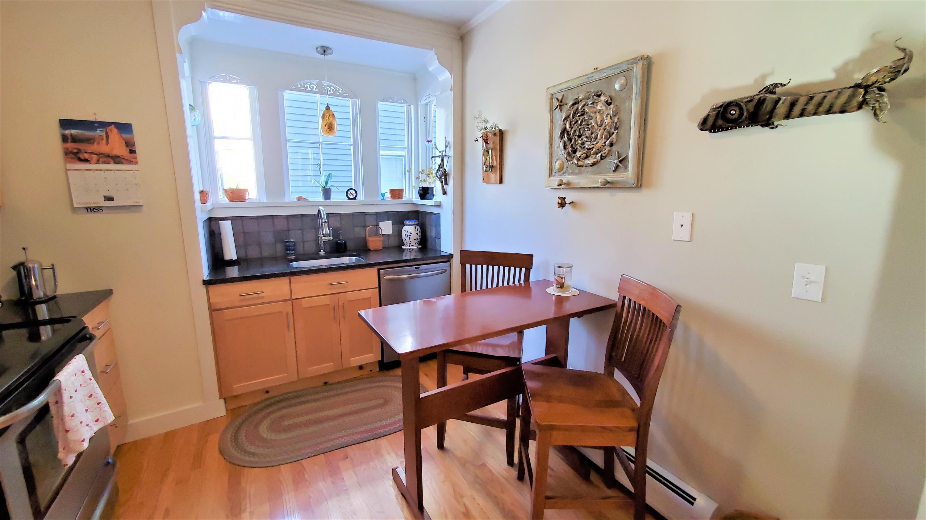 18 Lewis Street, Unit 1 Portland, ME 04102 - Photo 5 of 23 5 Kitchen