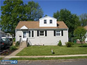 213 Stanbridge Road Holmes, PA 19043 - Photo 1 of 8 Gallery Image 1