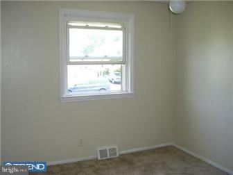 213 Stanbridge Road Holmes, PA 19043 - Photo 7 of 8 Gallery Image 7