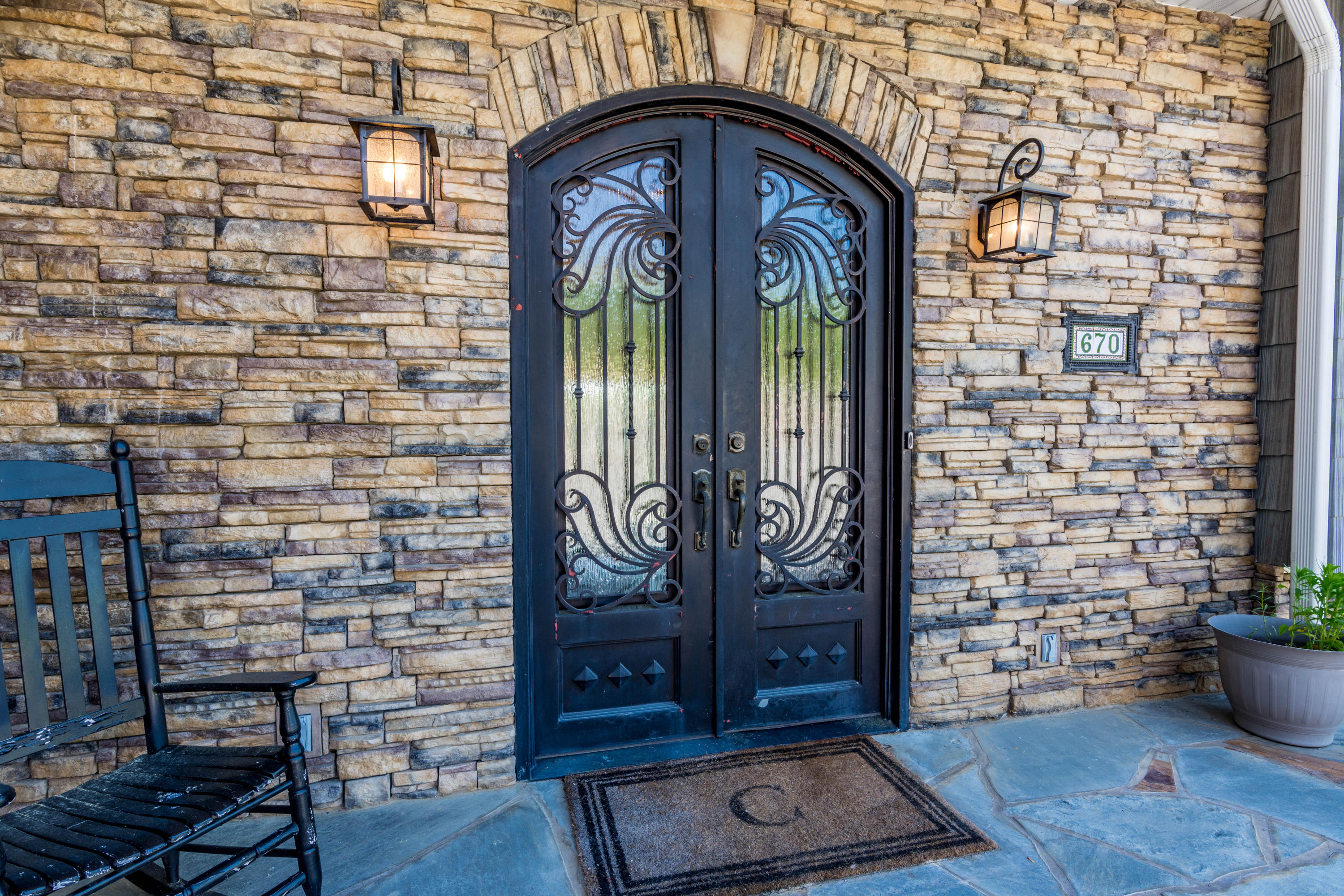 670 Sable Road Spring City, TN 37381 - Photo 6 of 70 front entrance
