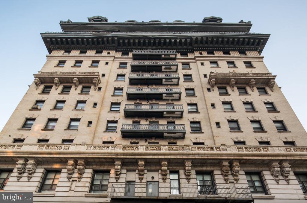201 South 13th Street, Unit 209 Philadelphia, PA 19107 - Photo 22 of 22 a close view of a stove a microwave and cabinets