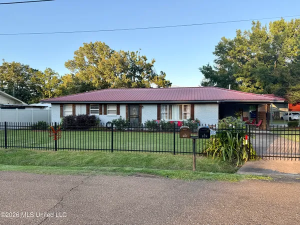 $300,000 | 207 Coleman Street, Winona, MS 38967