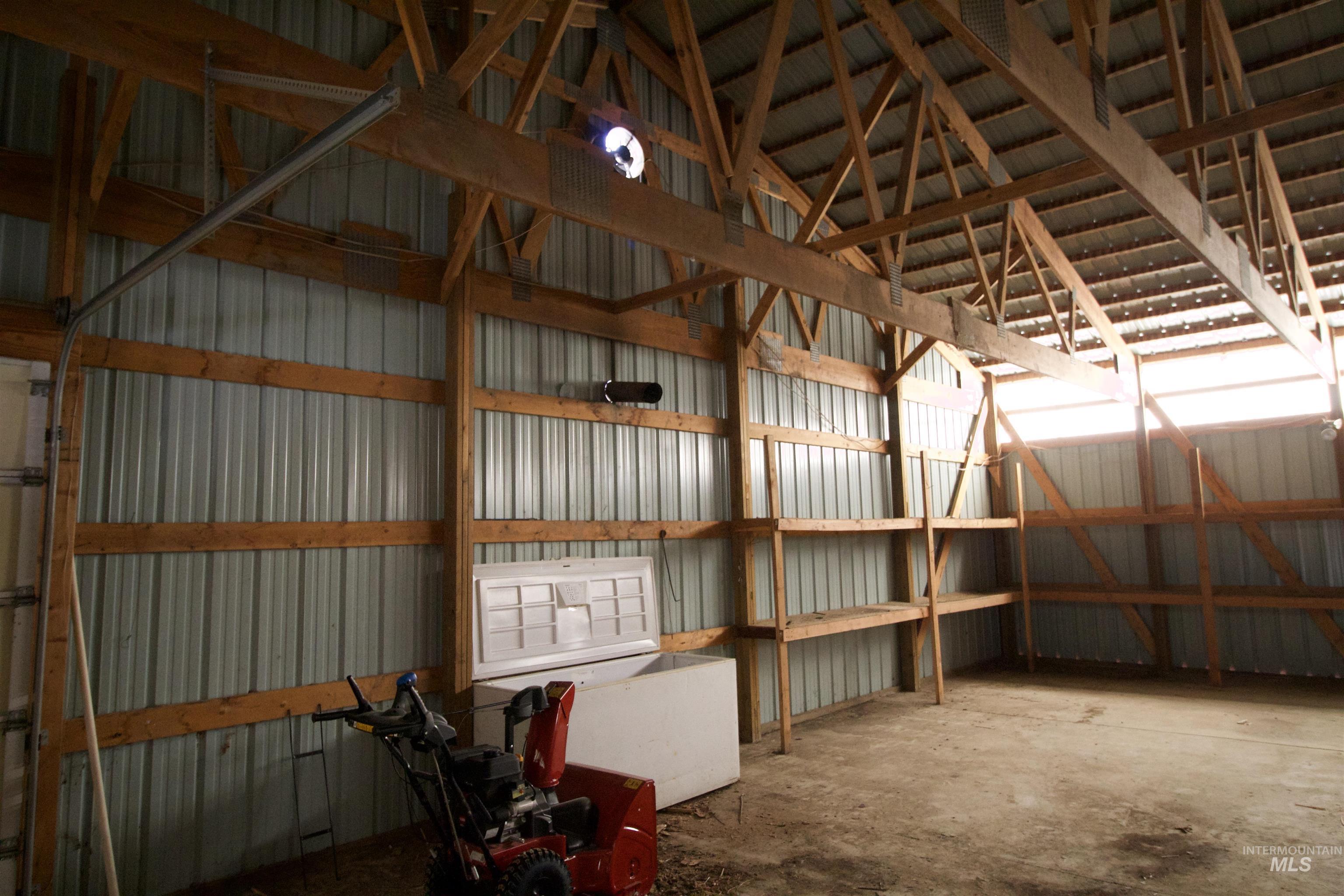 10 Crick Road Garden Valley, ID 83622 - Photo 35 of 43 Garage featuring metal wall