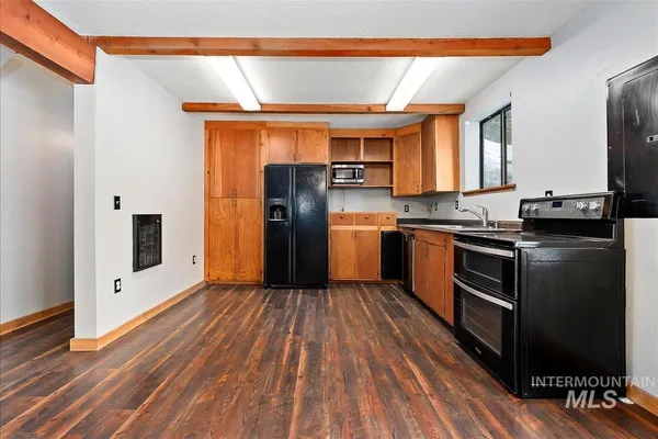 $580,000 | 10 Crick Road, Garden Valley, ID 83622