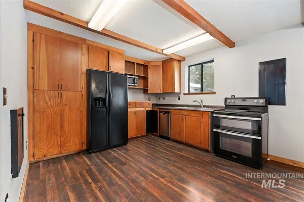 $580,000 | 10 Crick Road, Garden Valley, ID 83622