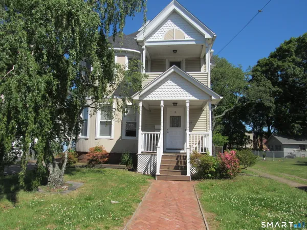 $2,000 | 69 Center Street, West Haven, CT 06516