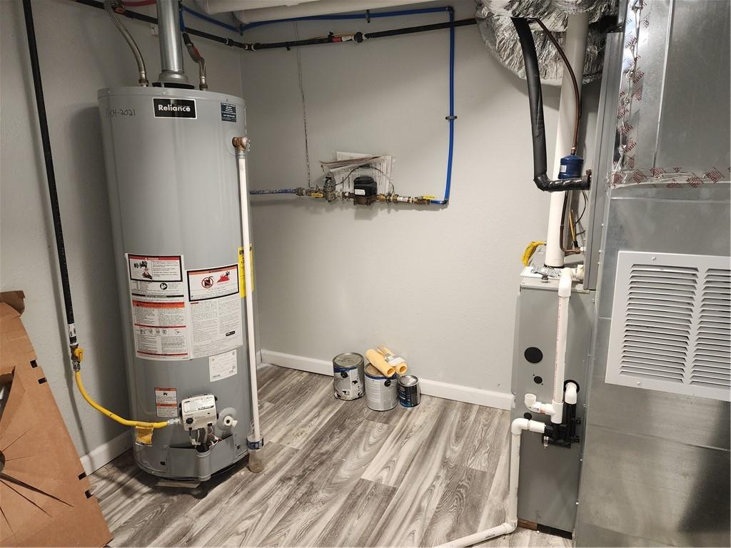 701 Jackson Road Apollo, PA 15613 - Photo 23 of 33 a view of a room with gym equipment