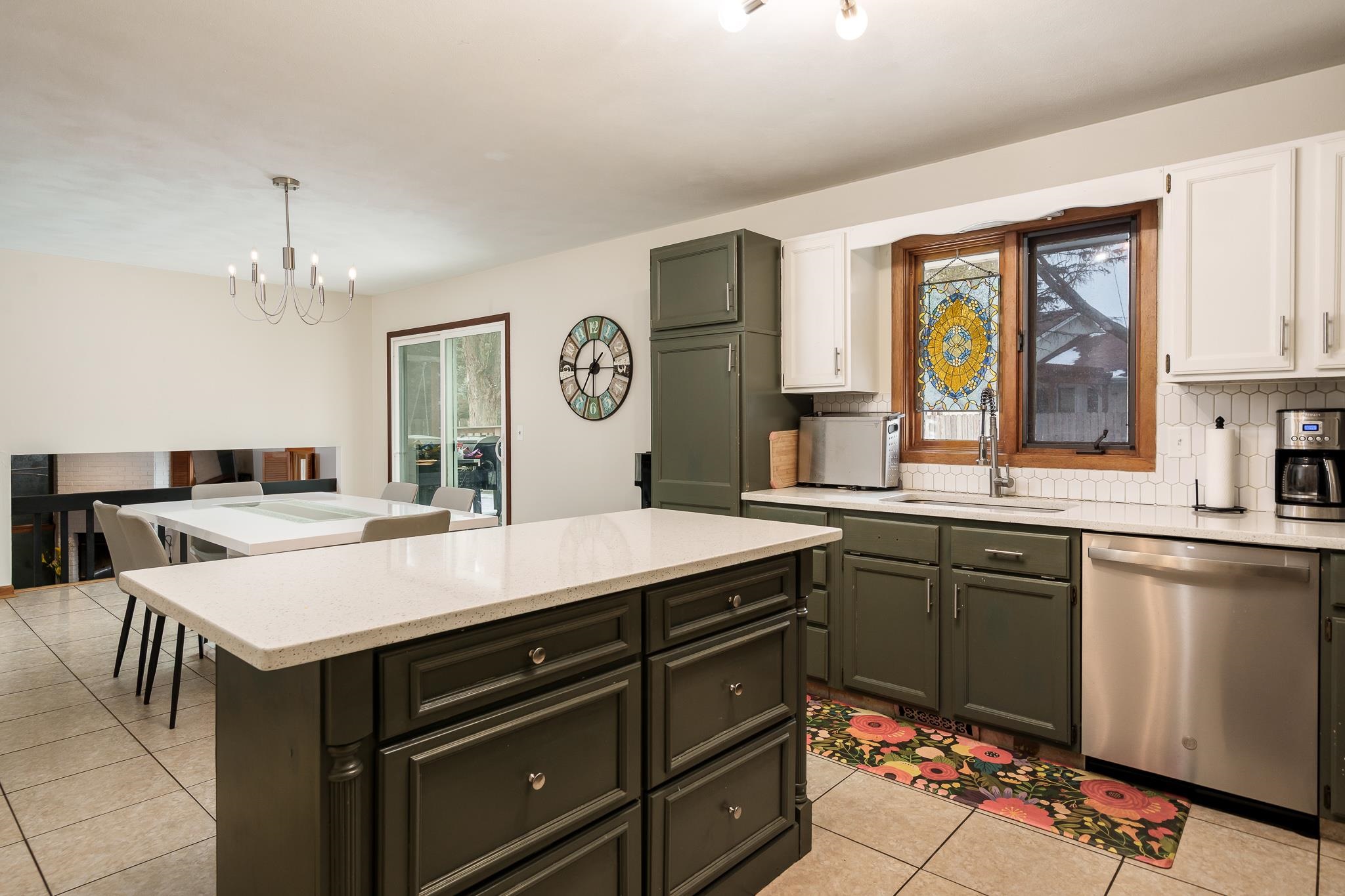 1245 Aldrin Road Rockton, IL 61072 - Photo 10 of 41