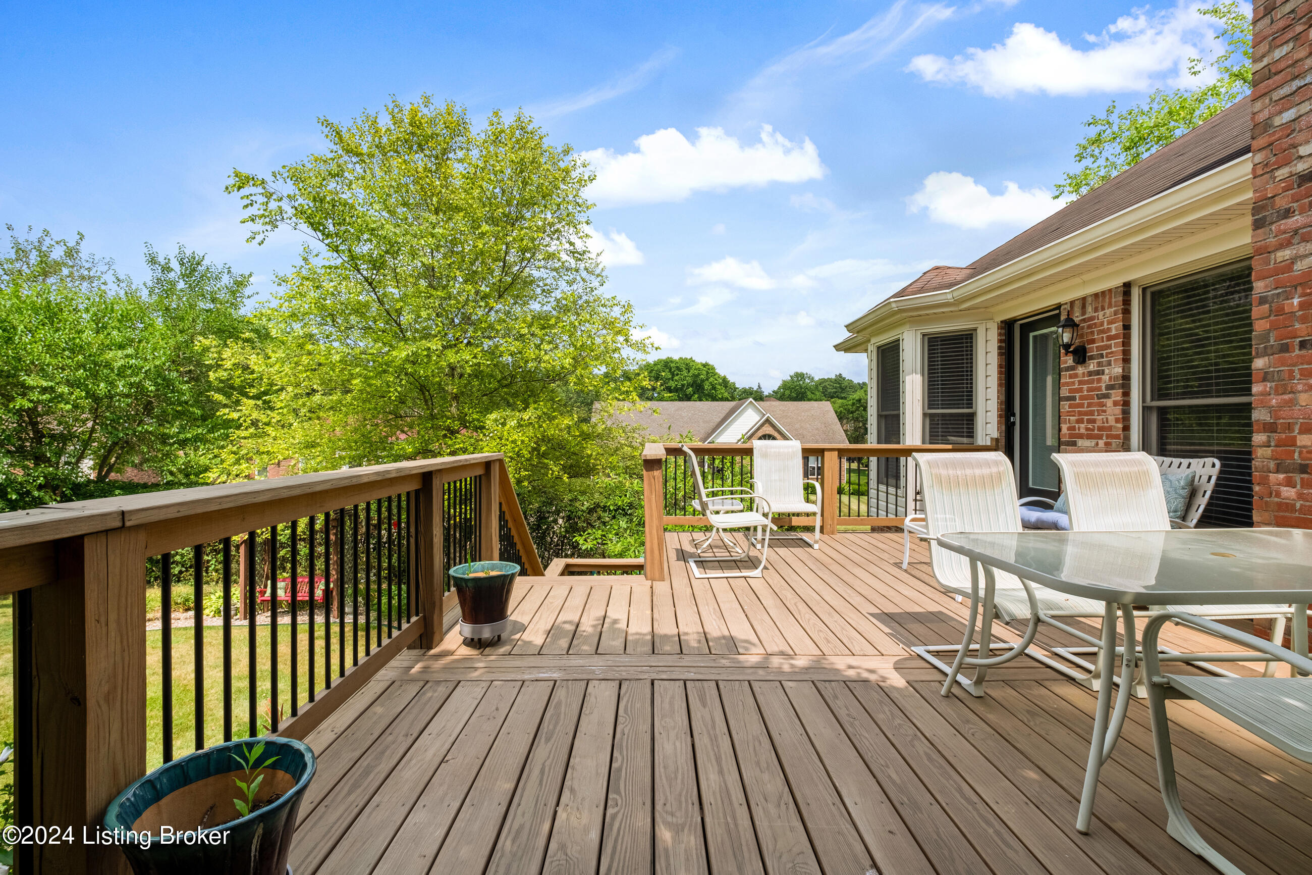 12403 Kirkham Road Louisville, KY 40299 - Photo 40 of 53 12403kirkham_115