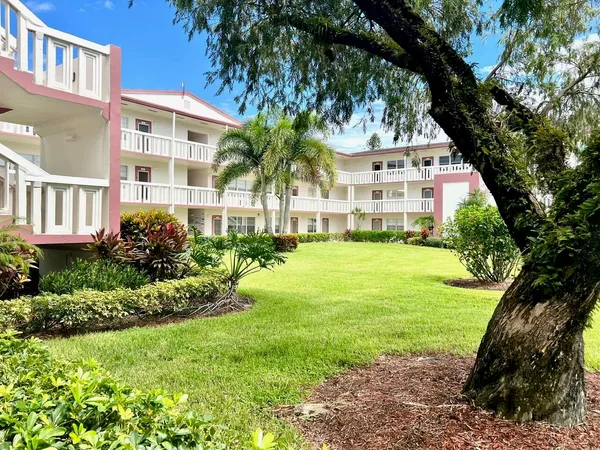 $192,000 | 144 Fanshaw D, Boca Raton, FL 33434