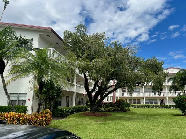 $192,000 | 144 Fanshaw D, Boca Raton, FL 33434