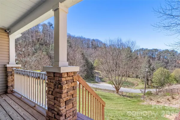 $389,000 | 695 Johnson Farm Road, Canton, NC 28716