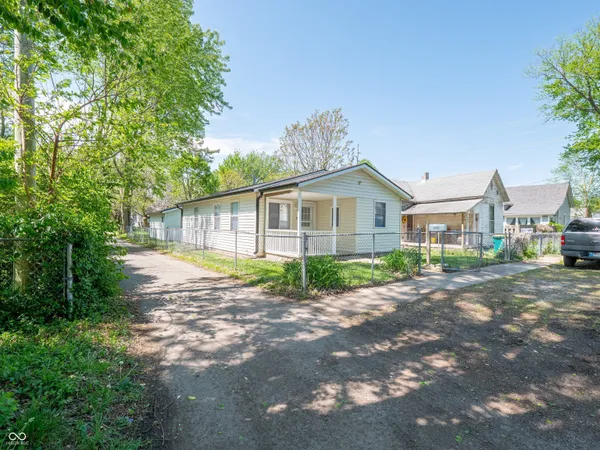 $1,350 | 450 Duane Street, Franklin, IN 46131