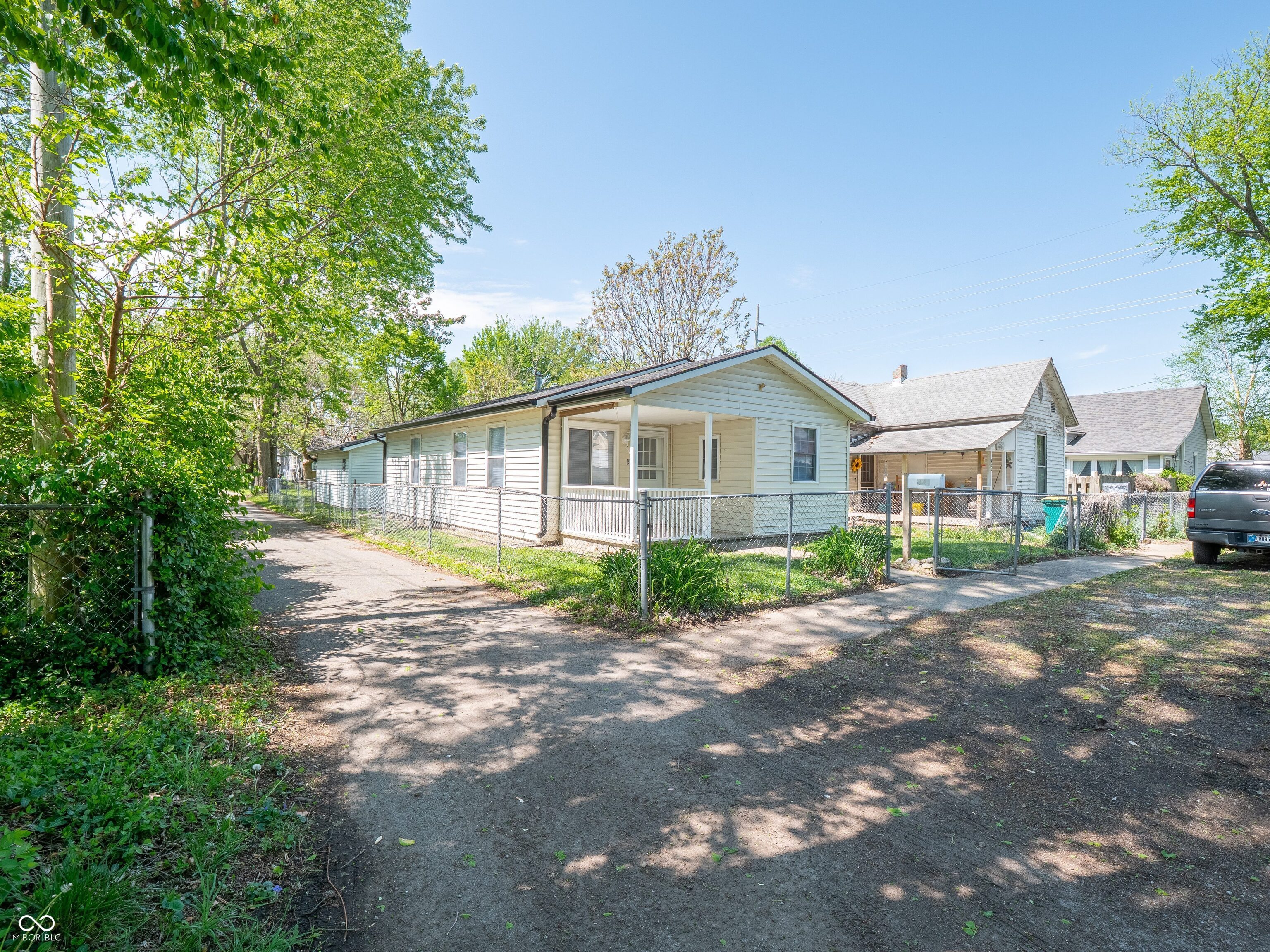 450 Duane Street Franklin, IN 46131 - Photo 3 of 36