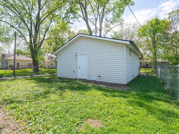 $1,350 | 450 Duane Street, Franklin, IN 46131