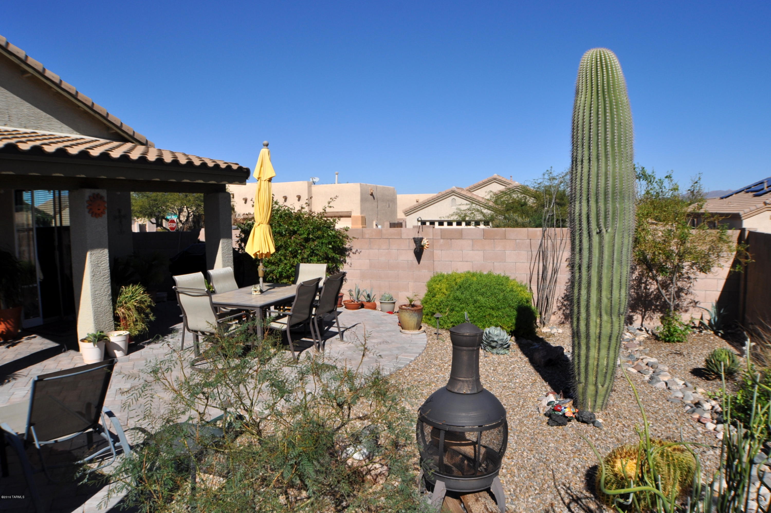 7154 West Oracle Ridge Trail Tucson, AZ 85743 - Photo 2 of 50