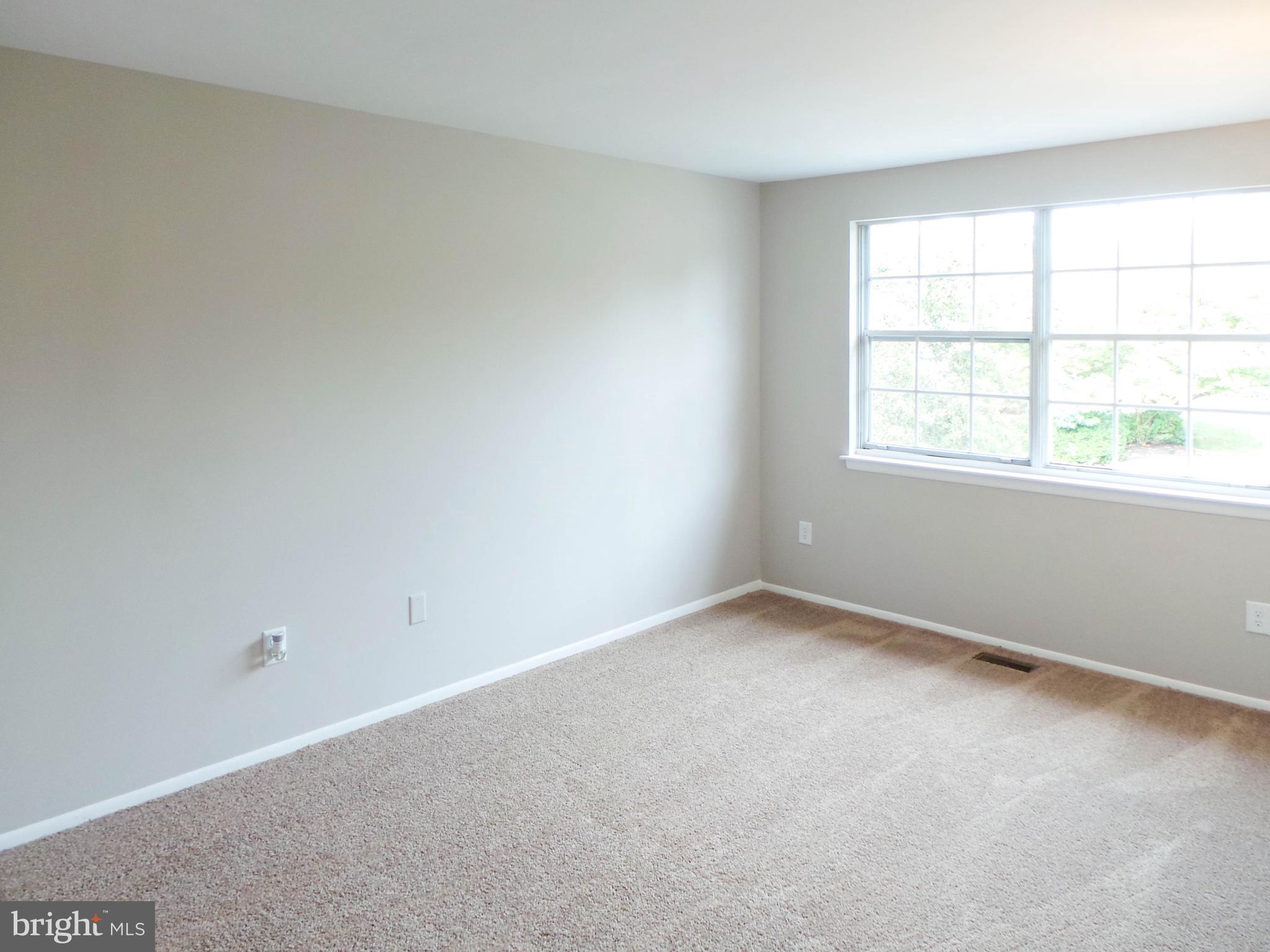 124 Stratton Lane Mount Laurel, NJ 08054 - Photo 14 of 20 Gallery Image 14