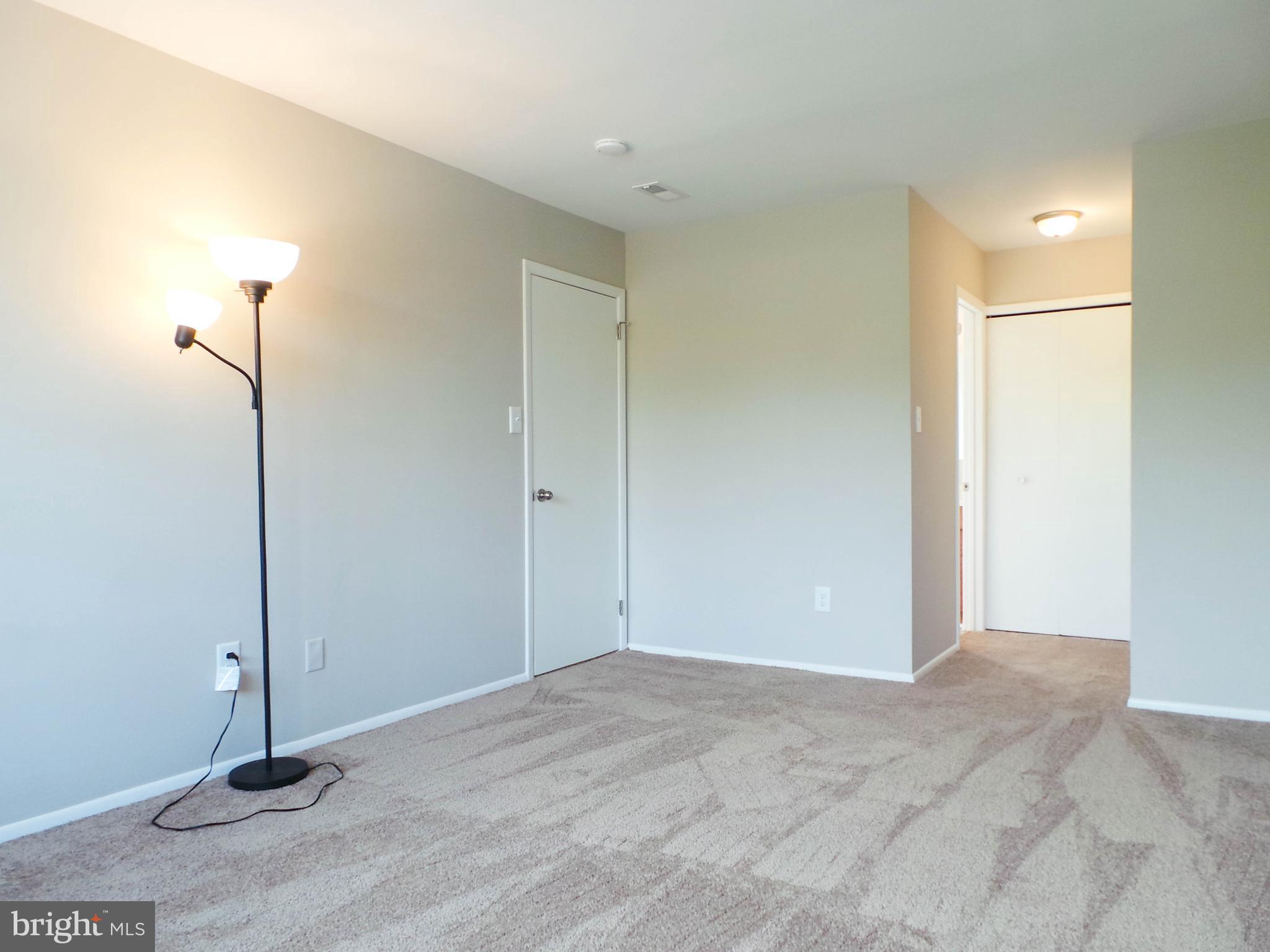 124 Stratton Lane Mount Laurel, NJ 08054 - Photo 16 of 20 Gallery Image 16
