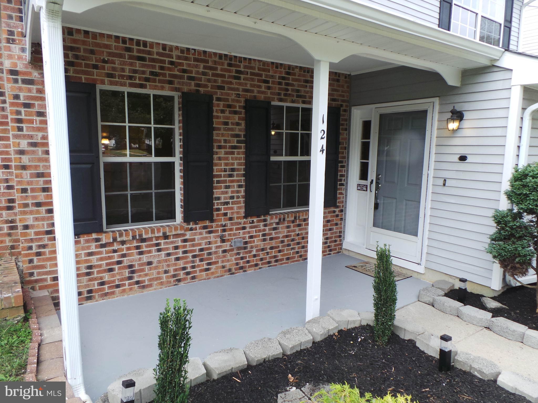 124 Stratton Lane Mount Laurel, NJ 08054 - Photo 3 of 20 Gallery Image 3