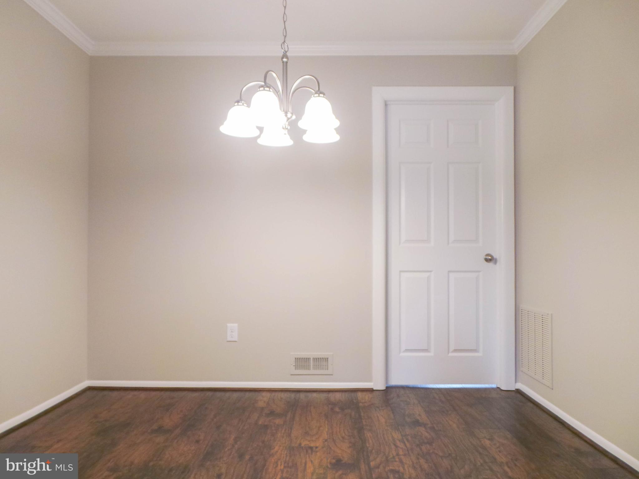 124 Stratton Lane Mount Laurel, NJ 08054 - Photo 7 of 20 Gallery Image 7