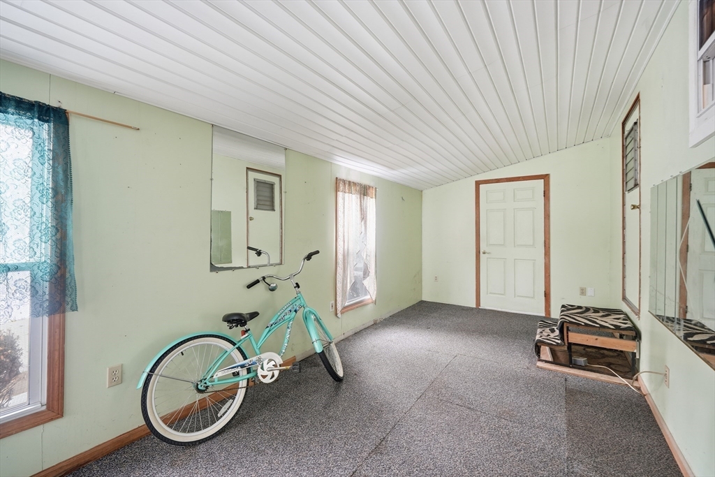 40 Better Way Springfield, MA 01119 - Photo 6 of 25 a view of a room with gym equipment