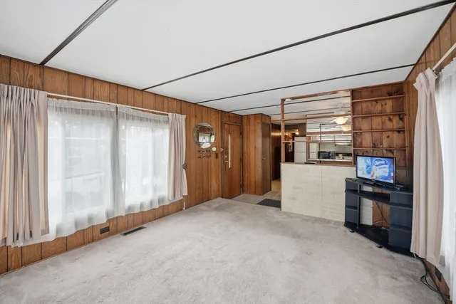 $105,000 | 40 Better Way, Springfield, MA 01119