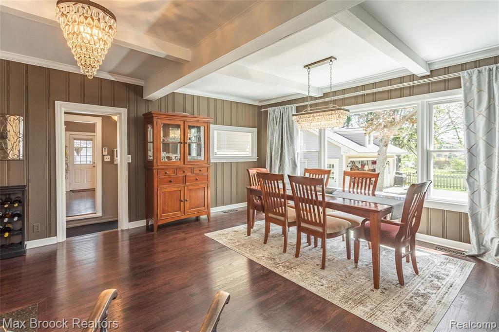 18277 Beverly Road Beverly Hills, MI 48025 - Photo 14 of 44