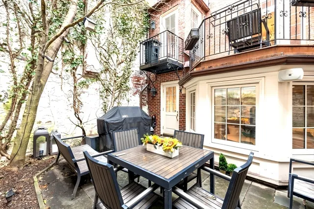 $5,995,000 | 41 Chestnut Street, Boston, MA 02108