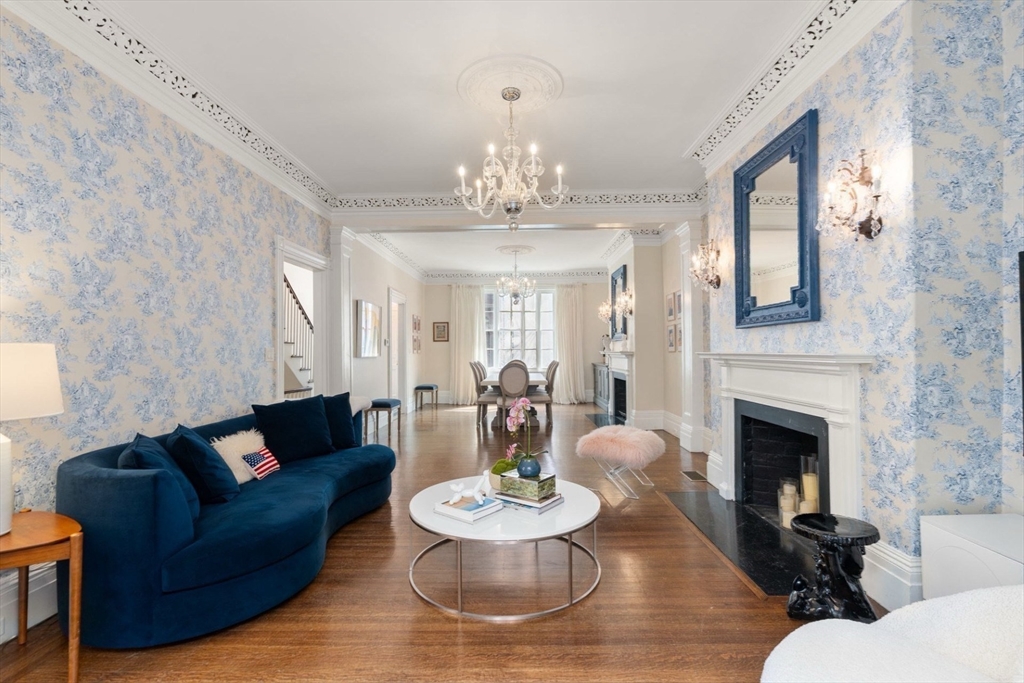 41 Chestnut Street Boston, MA 02108 - Photo 5 of 40