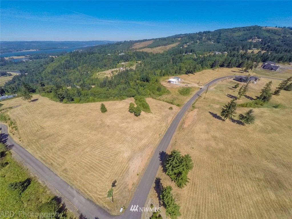 240 Aviator Road Woodland, WA 98674 - Photo 5 of 6 Gallery Image 5