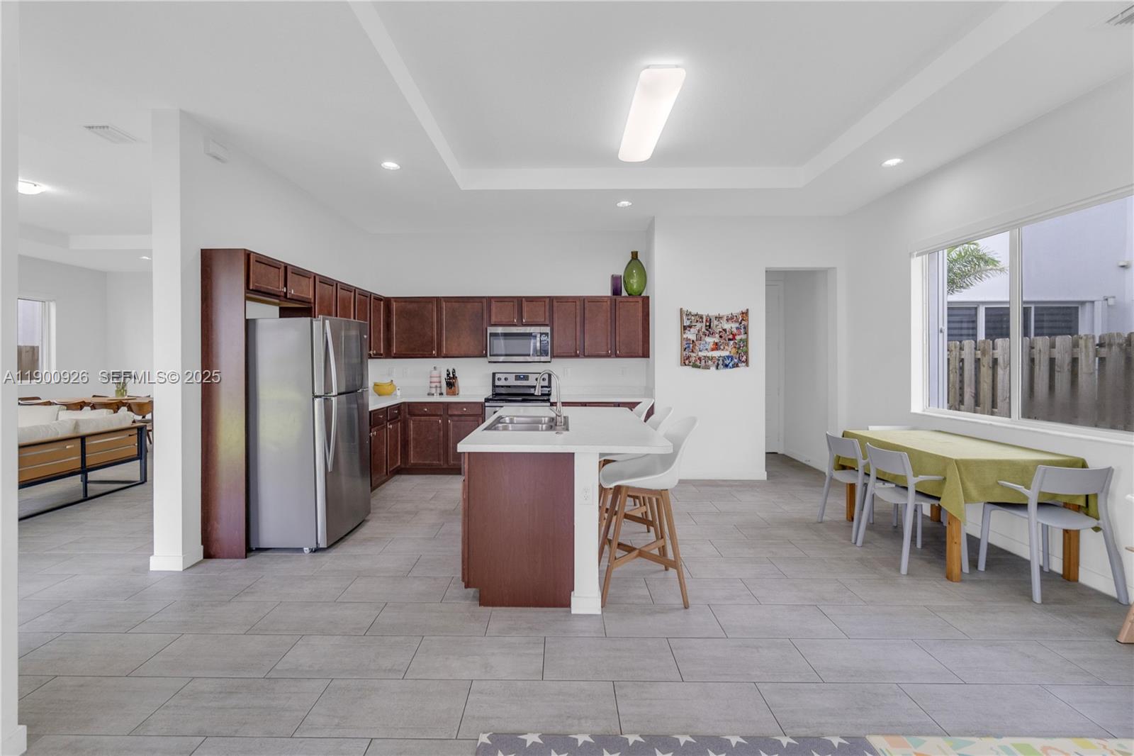 15288 Southwest 176th Terrace Miami, FL 33187 - Photo 16 of 68